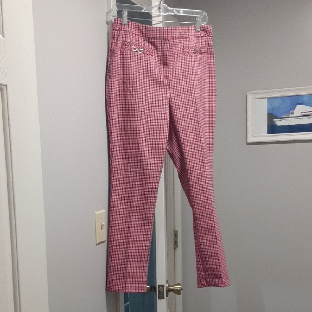 Cato Red and Black Houndstooth Or Checkered Pants. Size 10. NWT